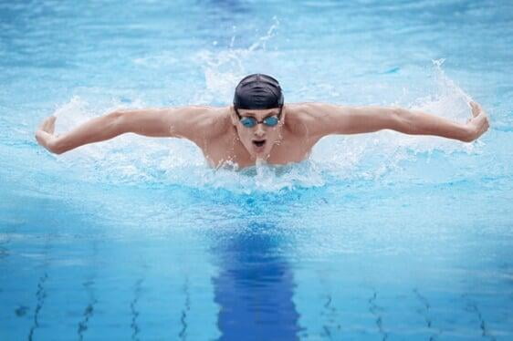 Doping, the sanction of the AFLD against a coach having opposed the control of swimmers is confirmed