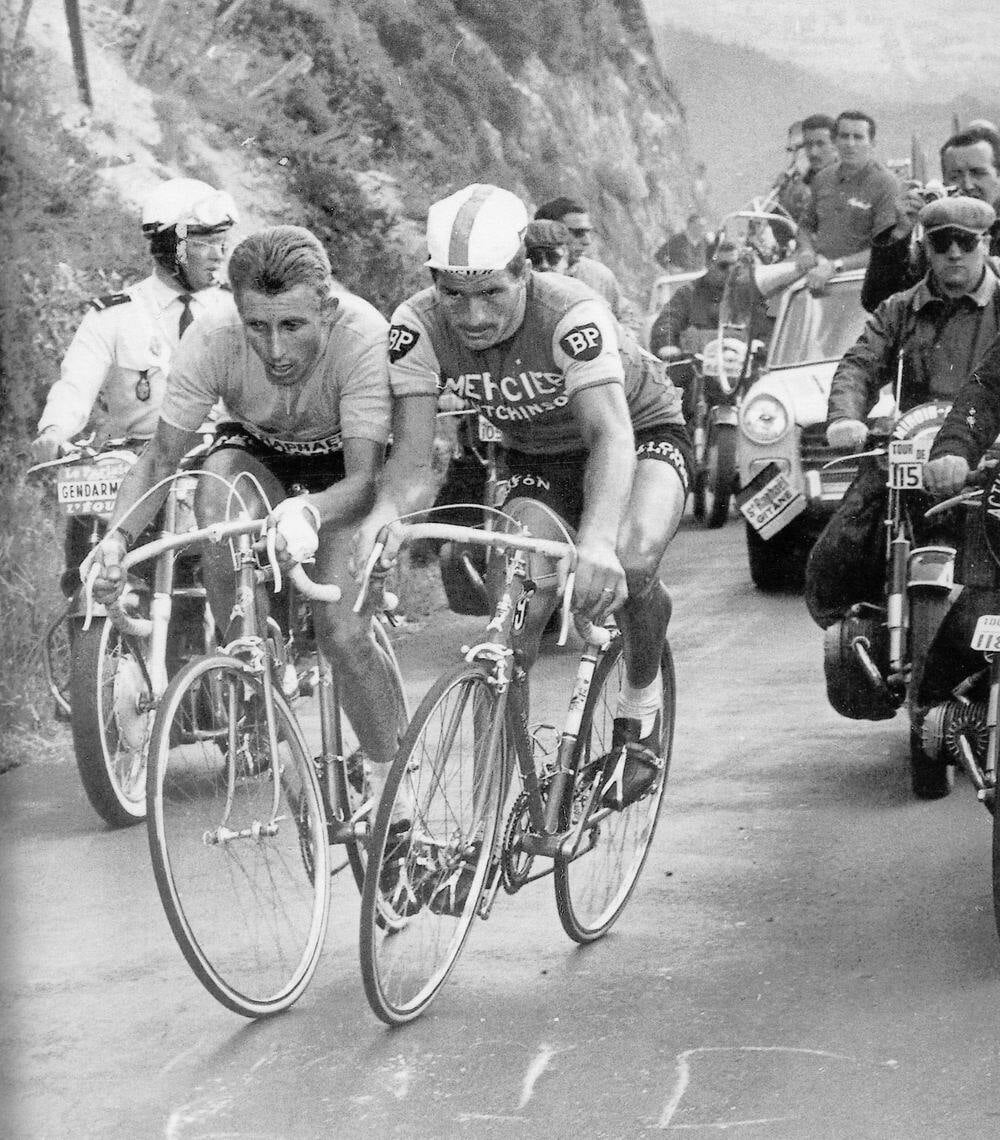 Duel Anquetil Poulidor During the Puy de Dôme stage (Tour de France 1964)